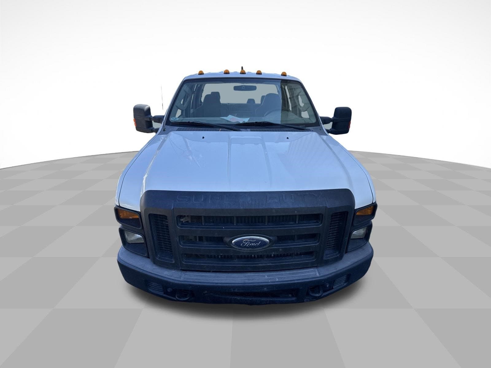 2008 Ford Super Duty F-350 DRW XL — photo 1 of 4