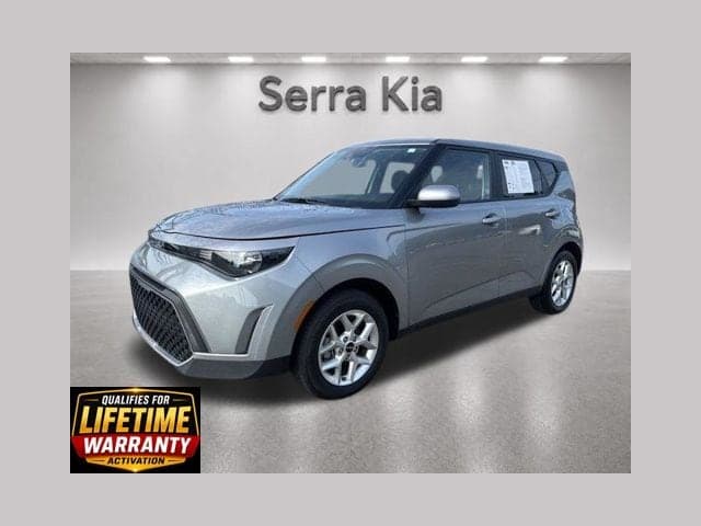 2025 Kia Soul LX — photo 1 of 40