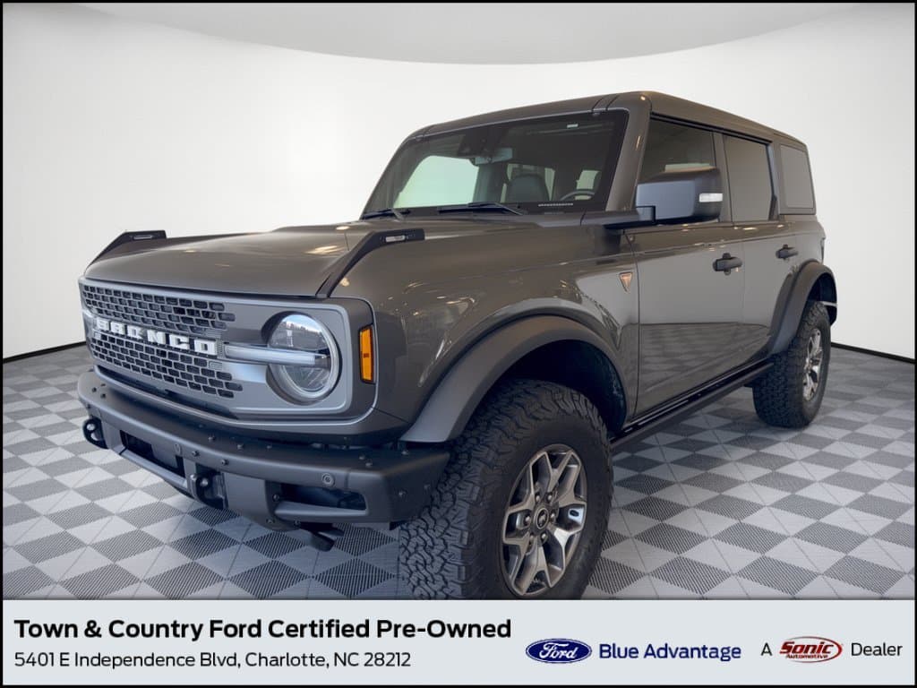2024 Ford Bronco Badlands — photo 1 of 32