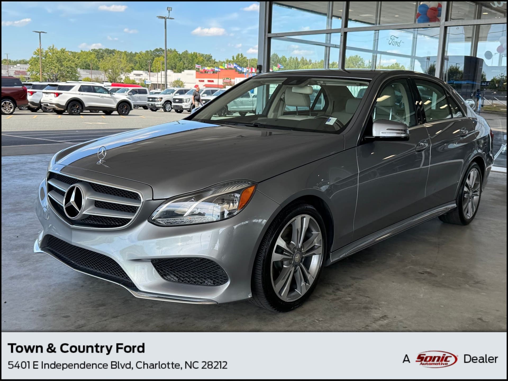 2014 Mercedes-Benz E-Class E 350 Sport — photo 1 of 35