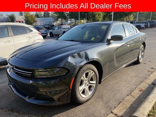 2017 Dodge Charger SE — photo 1 of 13
