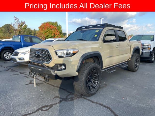 2018 Toyota Tacoma TRD Off Road — photo 1 of 13