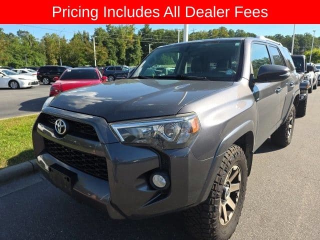 2018 Toyota 4Runner SR5 Premium — photo 1 of 16
