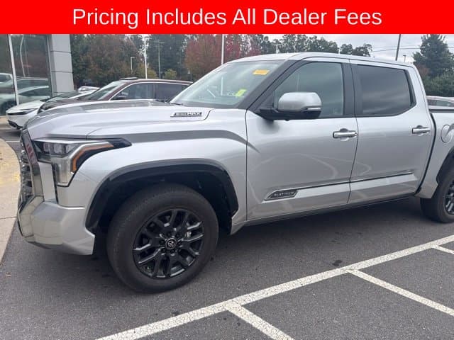 2025 Toyota Tundra 4WD Platinum — photo 1 of 10
