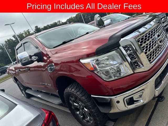 2018 Nissan Titan XD SV — photo 1 of 10