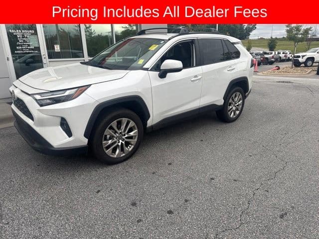 2025 Toyota RAV4 XLE Premium — photo 1 of 12