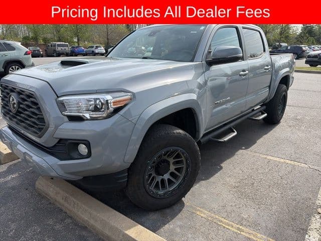 2020 Toyota Tacoma TRD Sport — photo 1 of 16