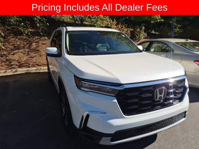 2024 Honda Pilot Touring — photo 1 of 2