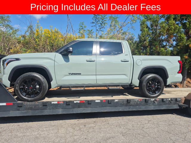 2024 Toyota Tundra 4WD SR5 — photo 1 of 5