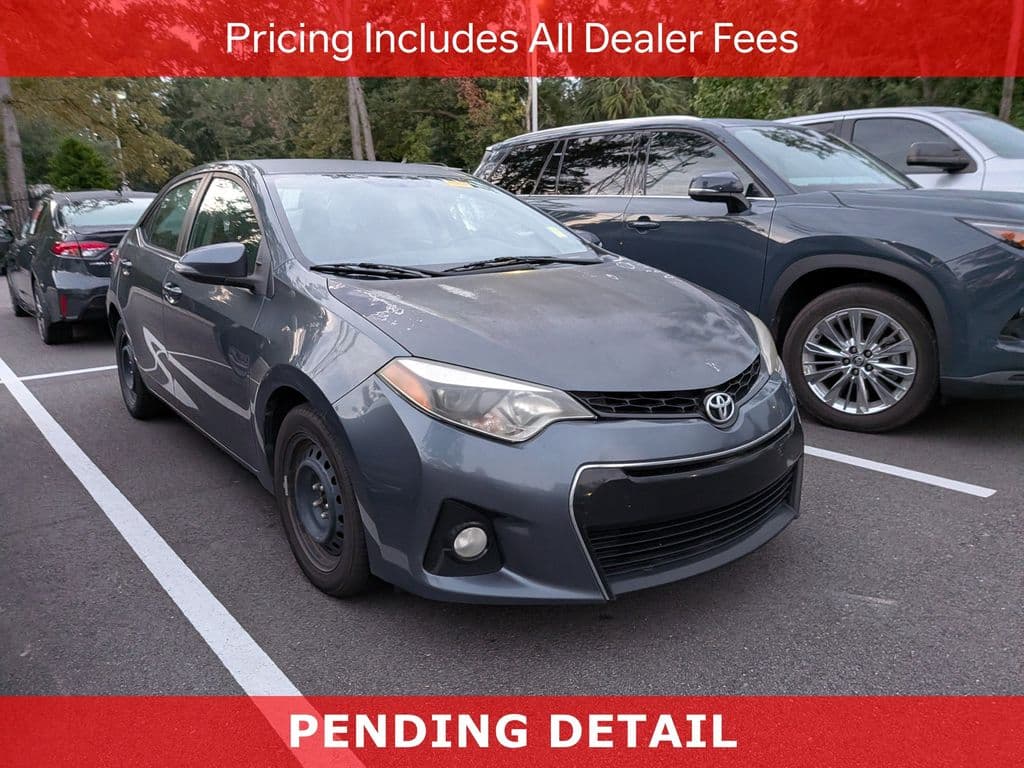 2016 Toyota Corolla S — photo 1 of 11