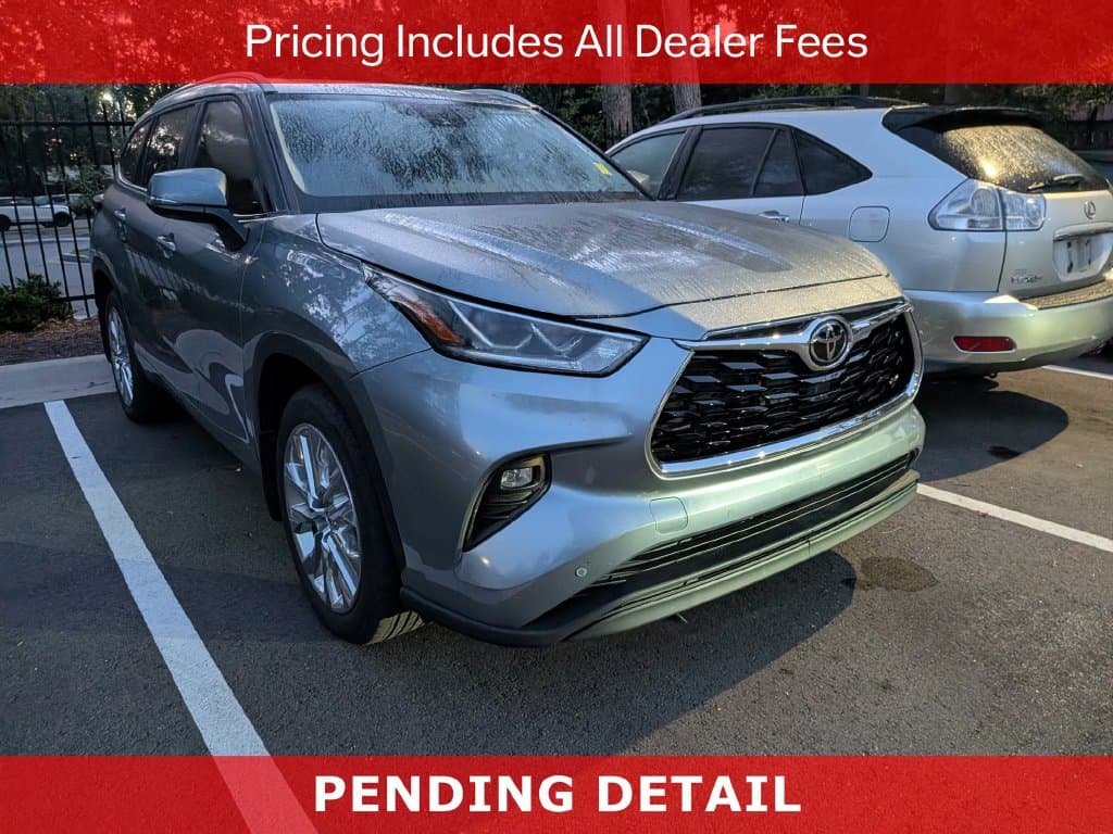2024 Toyota Highlander Limited — photo 1 of 11