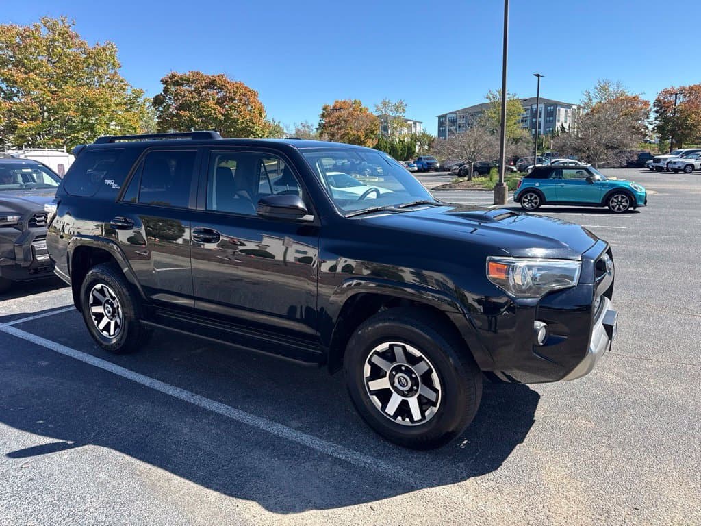 2019 Toyota 4Runner TRD Off Road — photo 1 of 8
