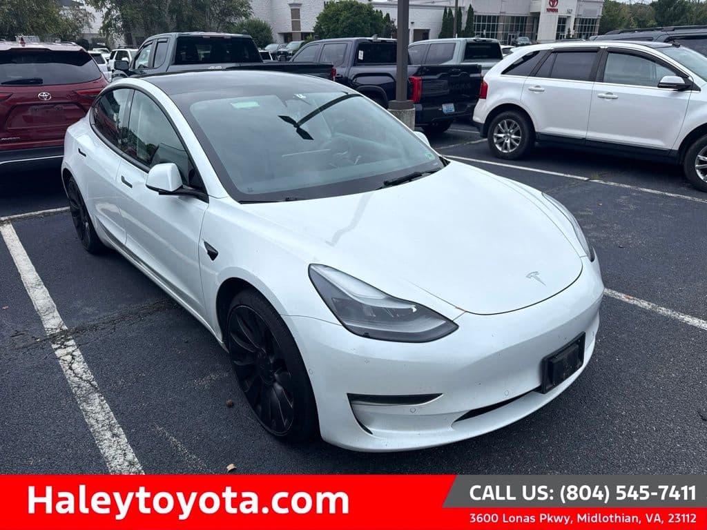 2022 Tesla Model 3 Performance — photo 1 of 7