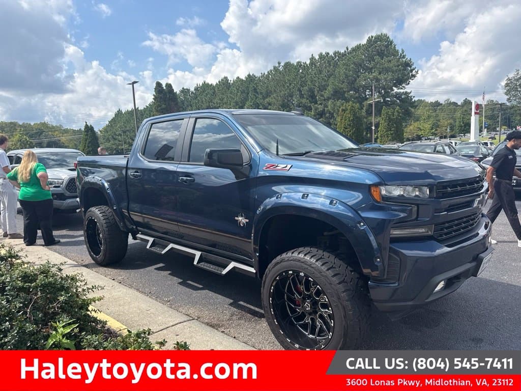 2020 Chevrolet Silverado 1500 RST — photo 1 of 8