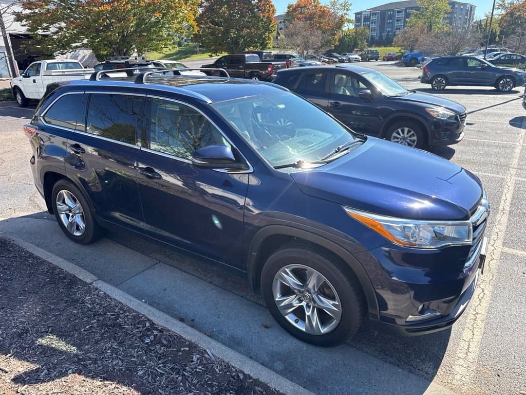 2015 Toyota Highlander Limited — photo 1 of 10