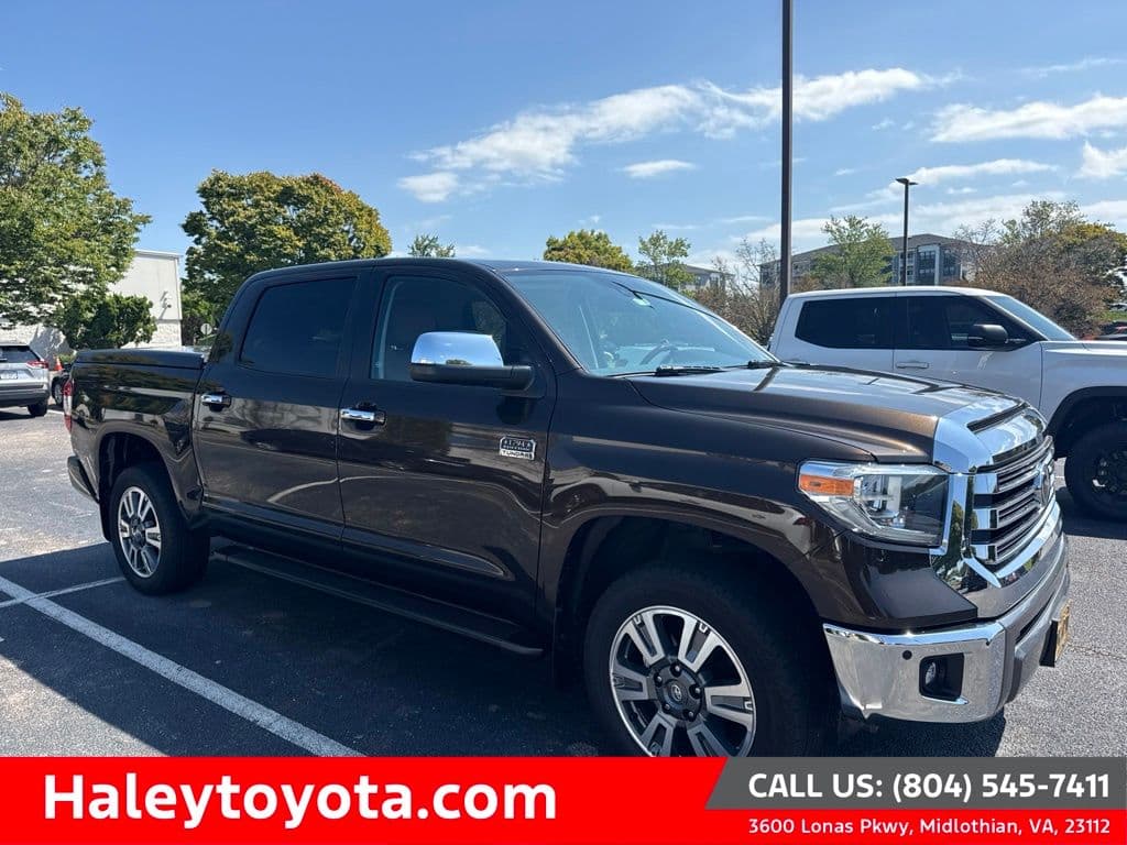 2021 Toyota Tundra 4WD Base — photo 1 of 8