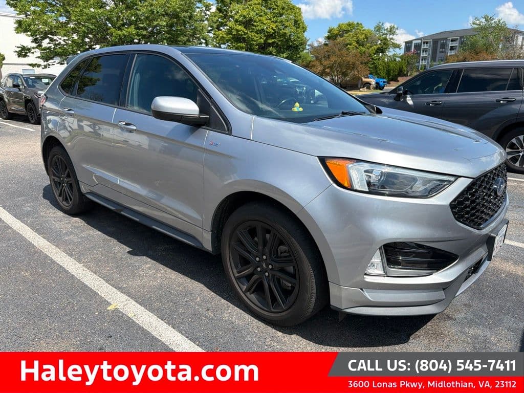 2021 Ford Edge ST Line — photo 1 of 7