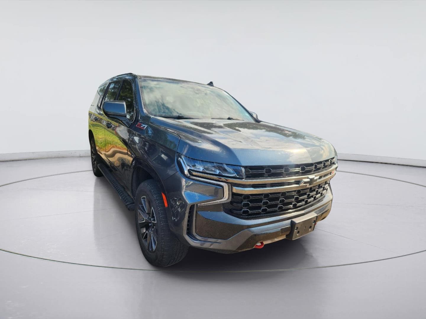 2021 Chevrolet Tahoe Z71 — photo 1 of 10