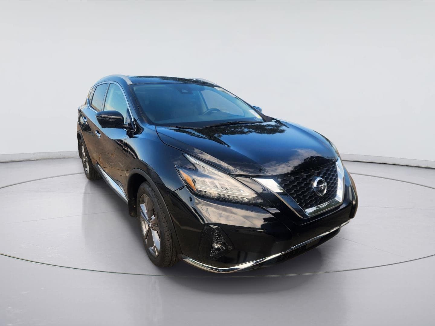 2020 Nissan Murano Platinum — photo 1 of 9