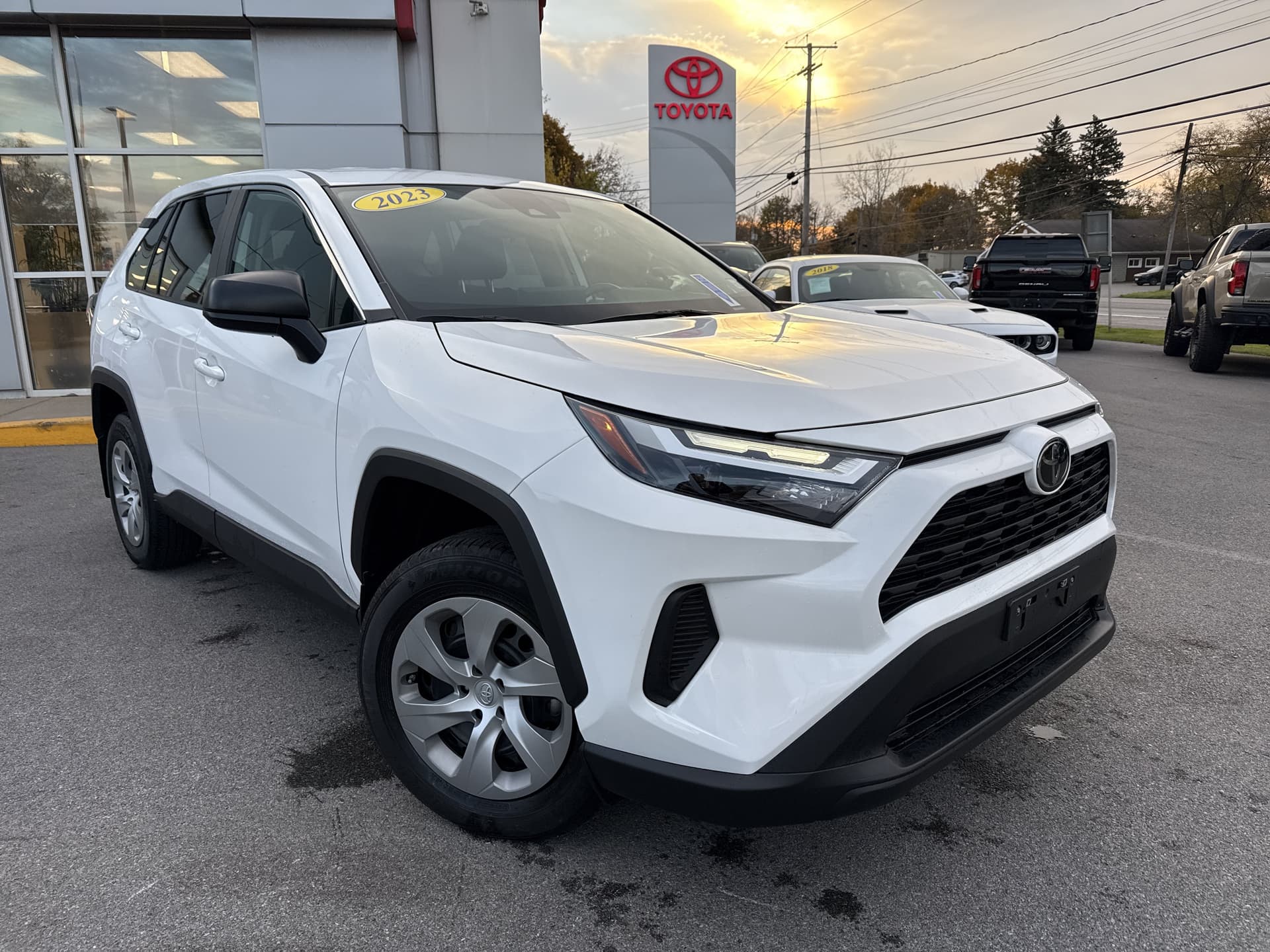 2023 Toyota RAV4 LE — photo 1 of 12