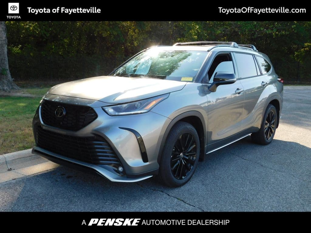 2026 Toyota Highlander XSE — photo 1 of 34
