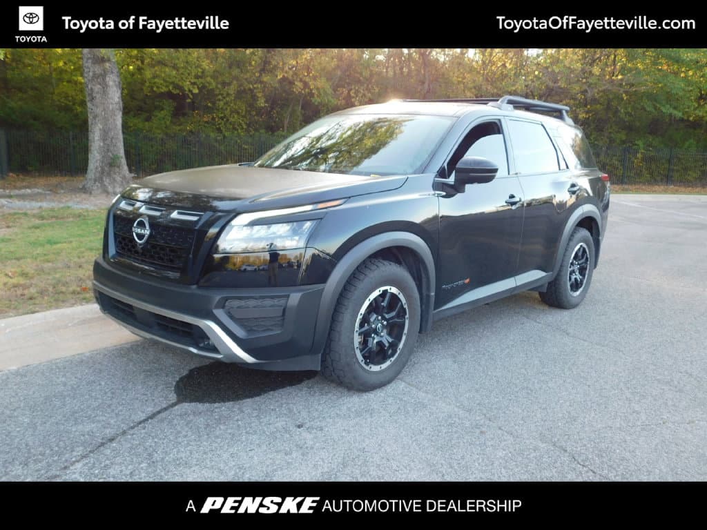 2025 Nissan Pathfinder Rock Creek — photo 1 of 11