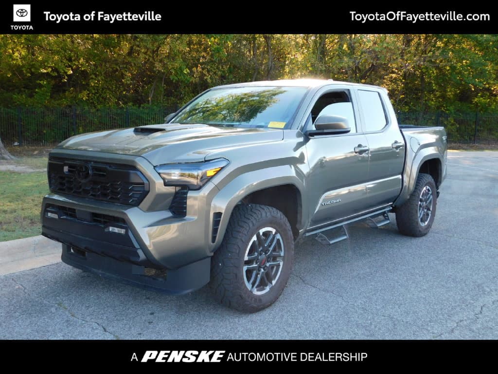 2026 Toyota Tacoma 4WD TRD Sport — photo 1 of 33