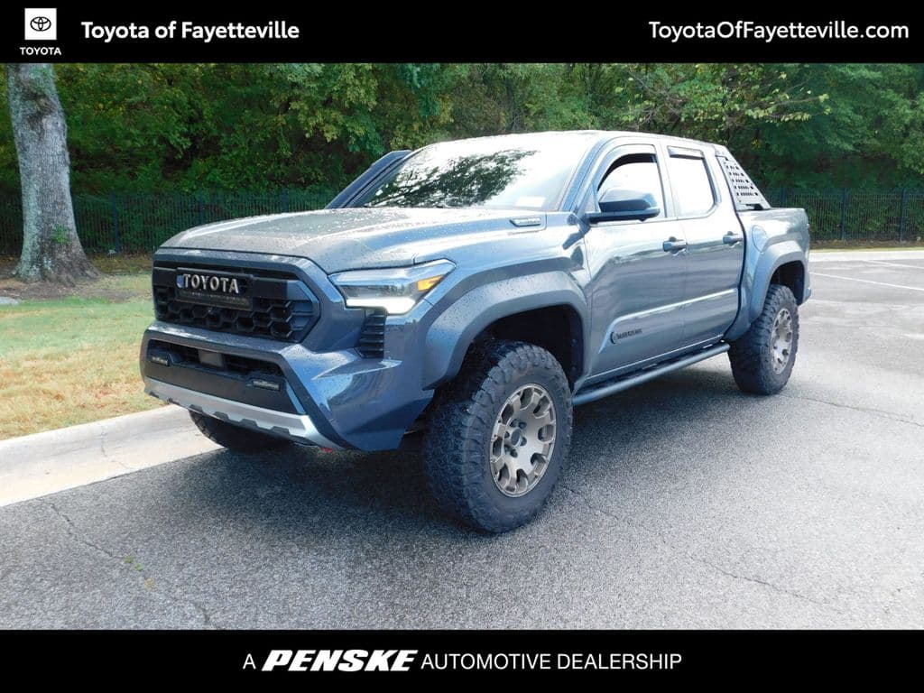 2025 Toyota Tacoma 4WD Base — photo 1 of 11
