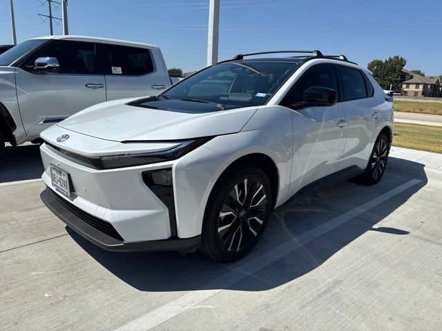 2026 Toyota bZ XLE Plus — photo 1 of 7