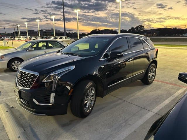 2020 Cadillac XT5 Premium Luxury FWD — photo 1 of 7