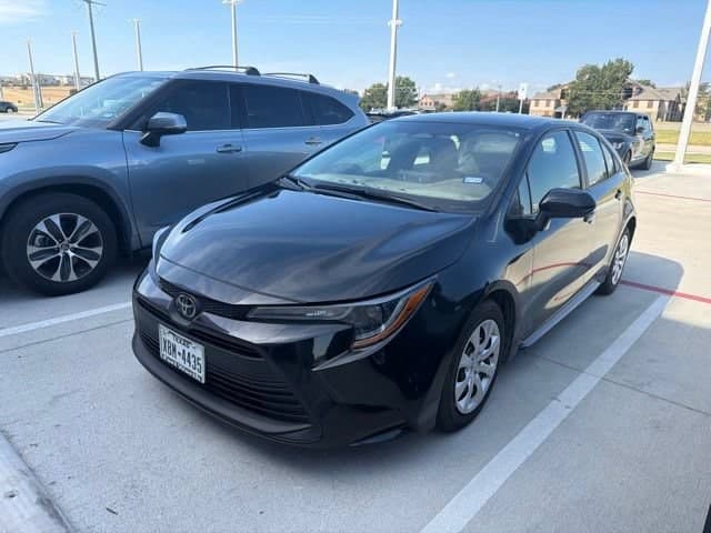 2024 Toyota Corolla LE — photo 1 of 7
