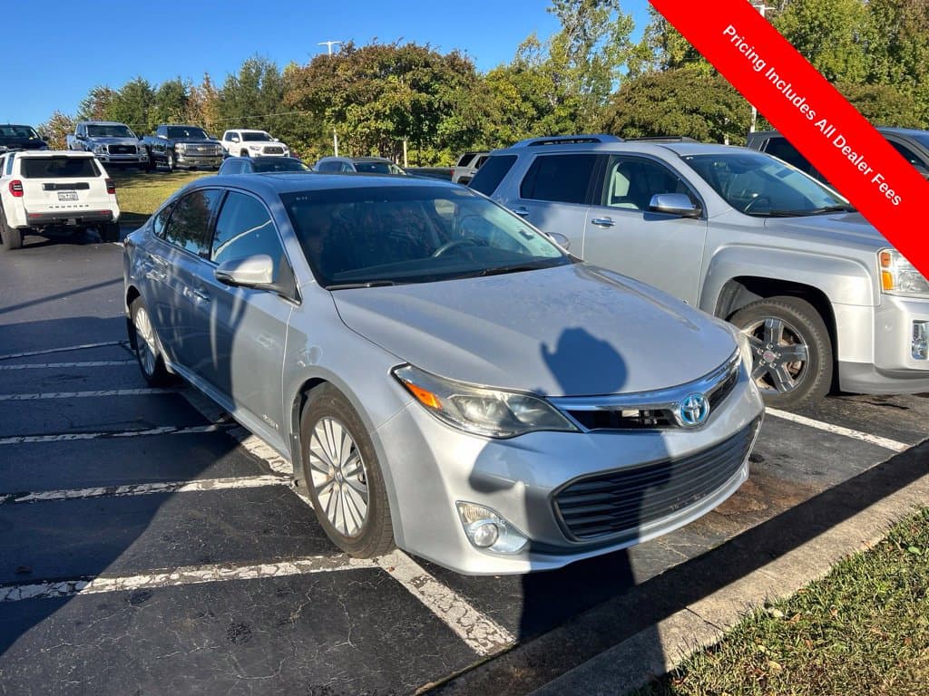 2013 Toyota Avalon Hybrid Limited — photo 1 of 12