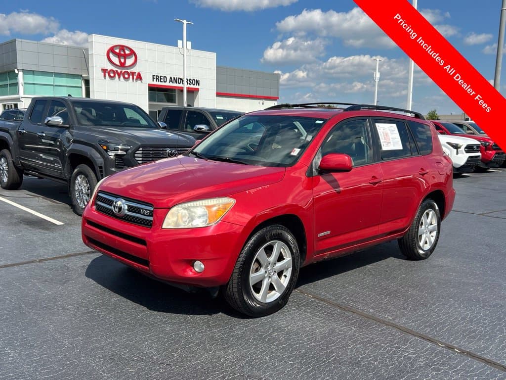 2008 Toyota RAV4 Base — photo 1 of 20