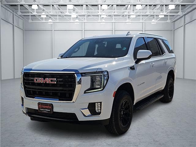 2023 GMC Yukon SLE — photo 1 of 20