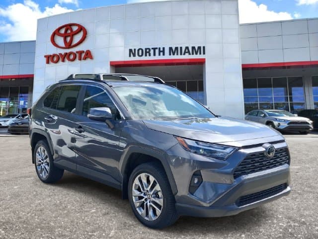 2024 Toyota RAV4 XLE Premium — photo 1 of 20
