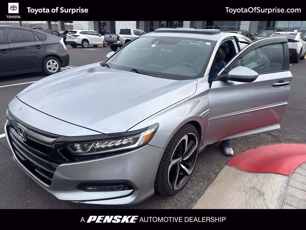 2020 Honda Accord Sedan Sport — photo 1 of 10