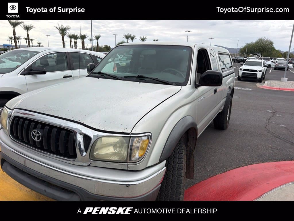 2004 Toyota Tacoma PreRunner — photo 1 of 16