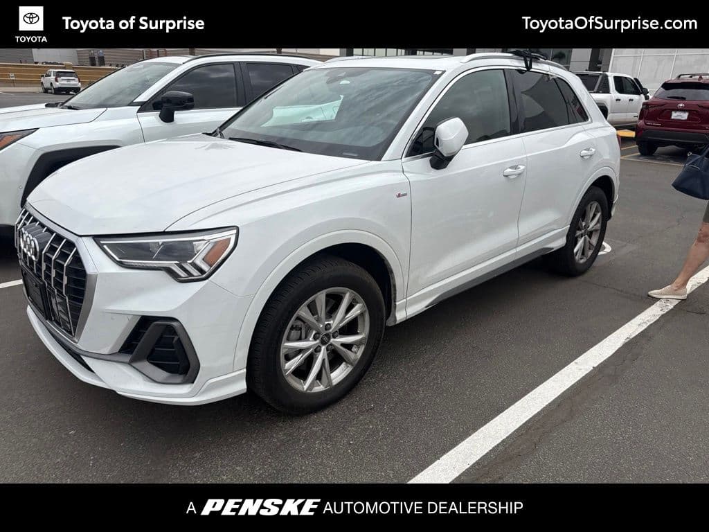 2024 Audi Q3 Premium — photo 1 of 14