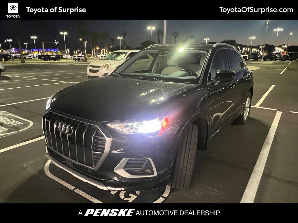 2020 Audi Q3 Premium — photo 1 of 11