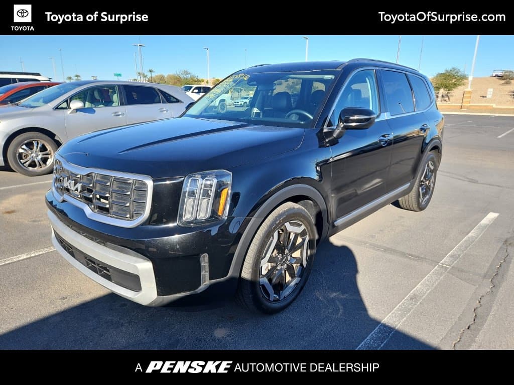 2023 Kia Telluride S — photo 1 of 5
