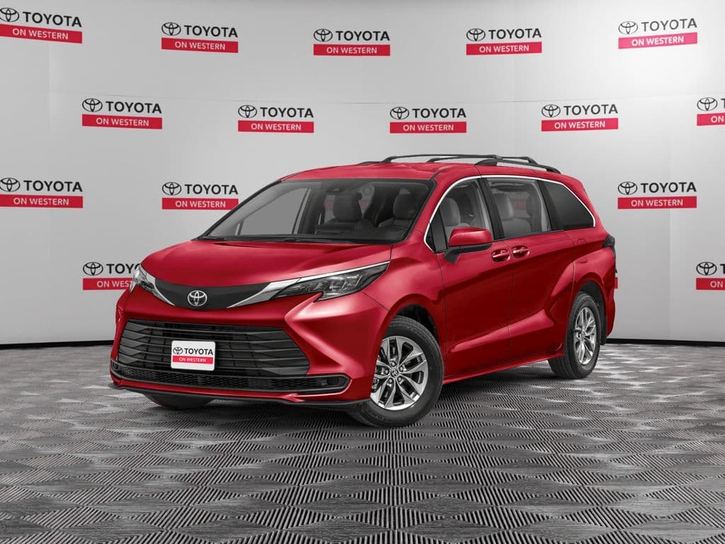 2026 Toyota Sienna LE — photo 1 of 32