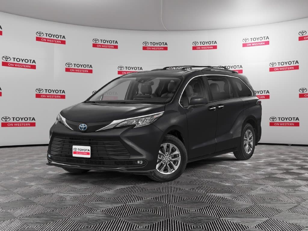 2026 Toyota Sienna XLE — photo 1 of 32
