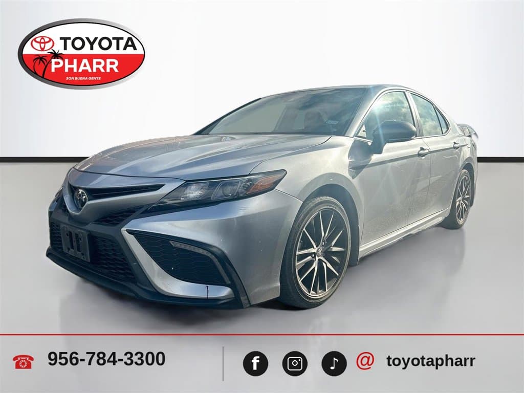 2024 Toyota Camry SE — photo 1 of 2
