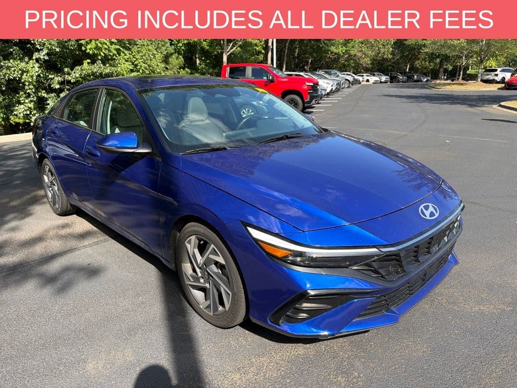 2025 Hyundai Elantra Limited — photo 1 of 14