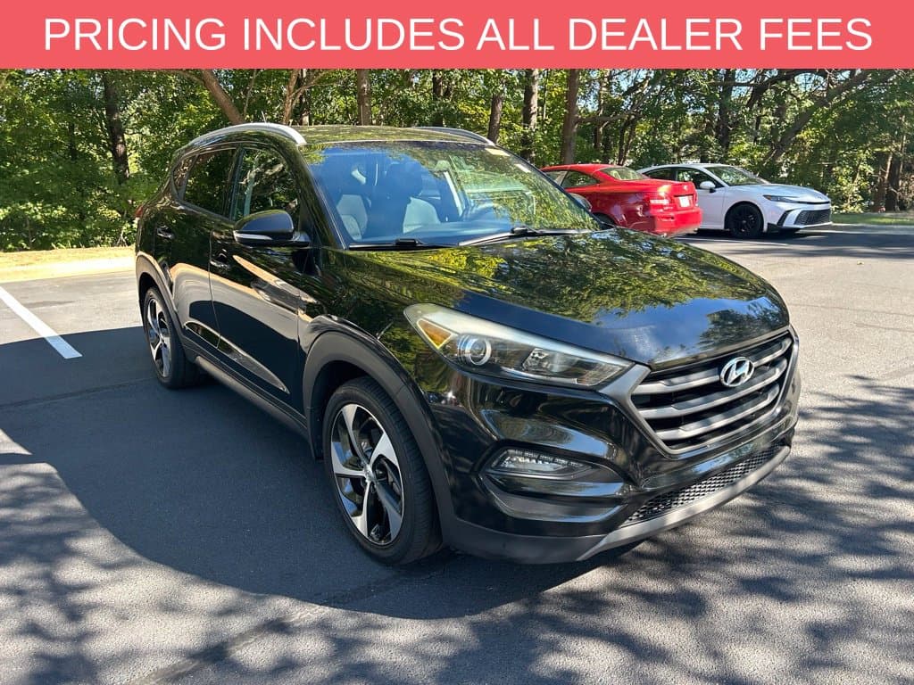 2016 Hyundai Tucson Sport — photo 1 of 16