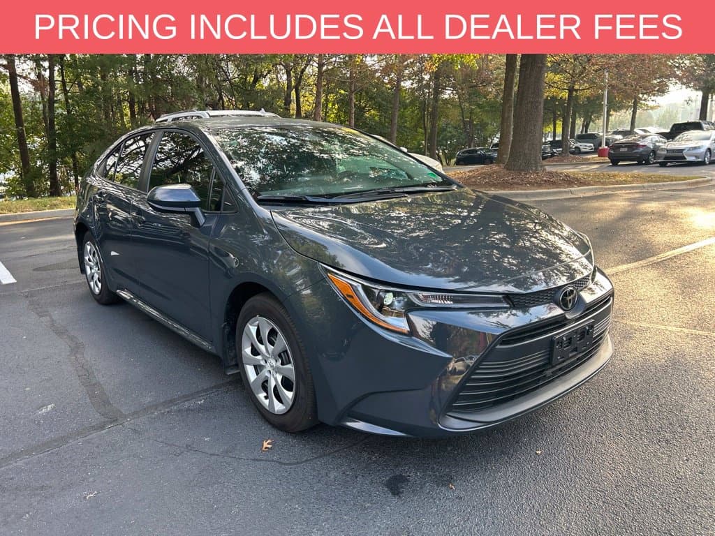 2026 Toyota Corolla LE — photo 1 of 16