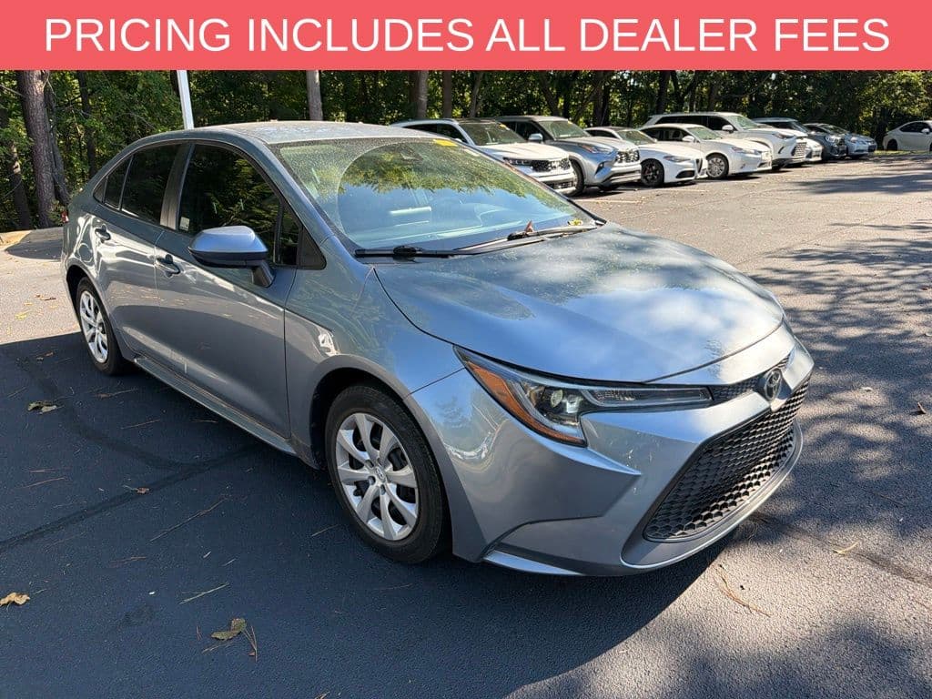 2022 Toyota Corolla LE — photo 1 of 15