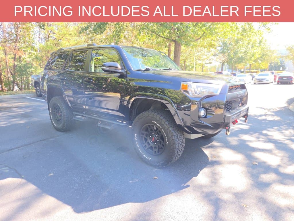 2022 Toyota 4Runner SR5 Premium — photo 1 of 18