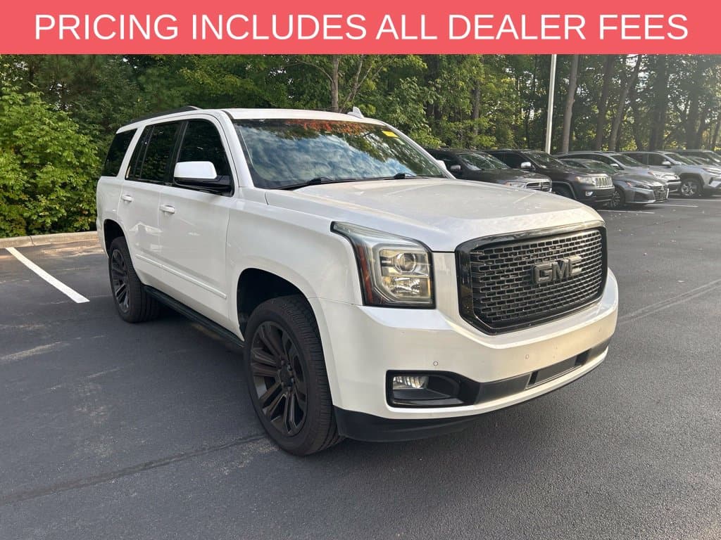 2017 GMC Yukon Denali — photo 1 of 18