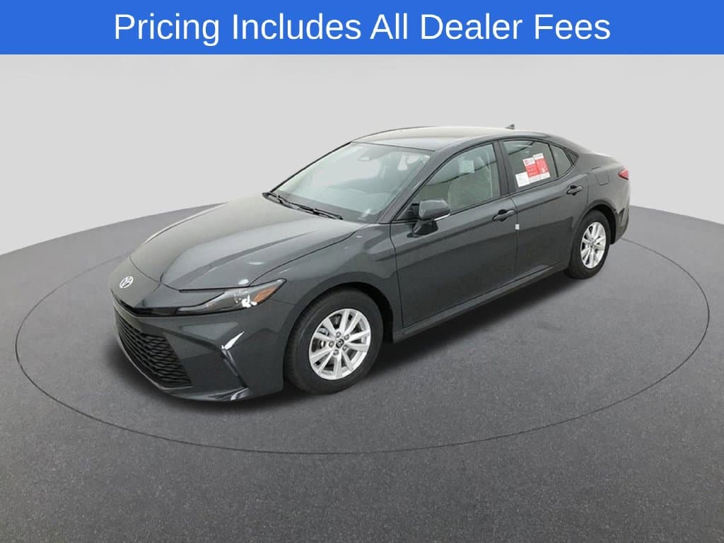 2026 Toyota Camry LE — photo 1 of 33